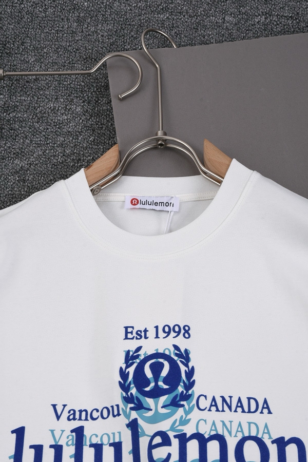 ブランドTシャツ背面デザイン